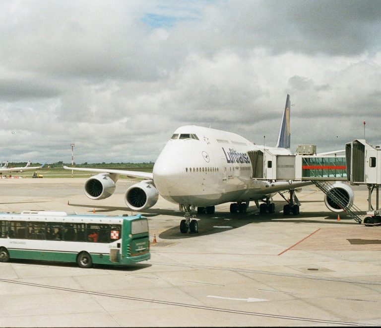 Nairobi Shuttle Vs Private Airport Transfer