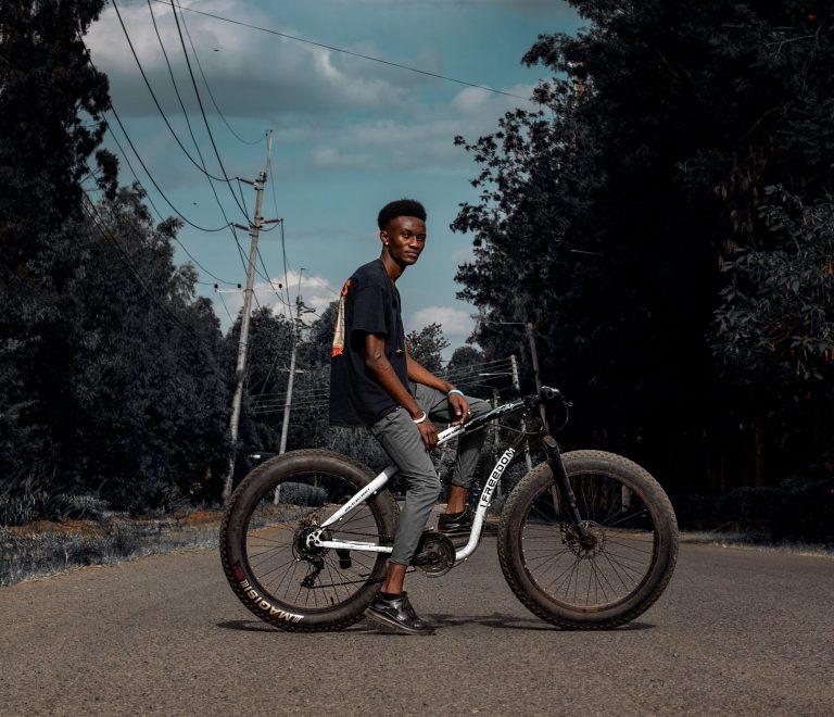 Best Time to Cycle Hell's Gate and Visit Naivasha: 7am Start -- Photo by jamies.x. co on Pexels