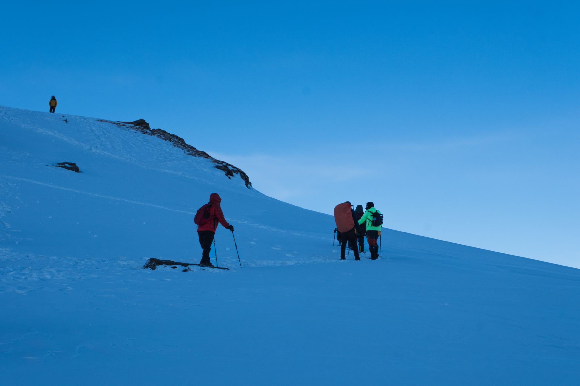 Kilimanjaro Trek Route Comparison: Choose in 7 Steps -- Photo by Shubham Dhage on Pexels